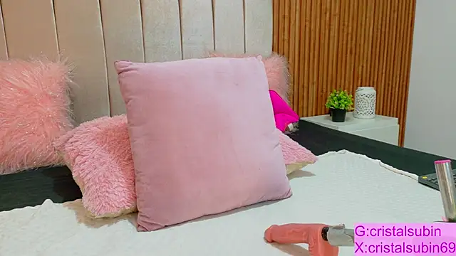 cristal subin69 online show from November 4, 12:20 pm