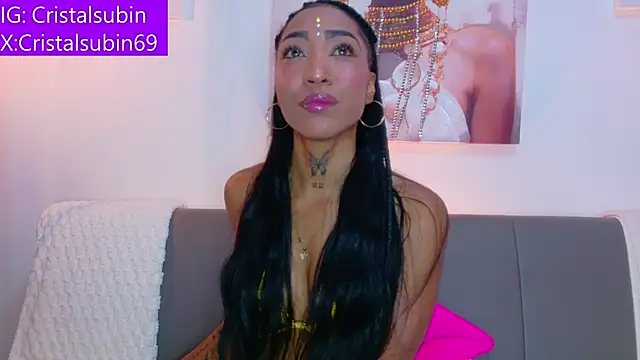 Snapshot of cristal_subin69 chatting on June 11, 10:40 pm cristal subin69 online show from June 11, 10:40 pm