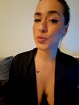 LydiaMaus96 online show from December 21, 2:46 am