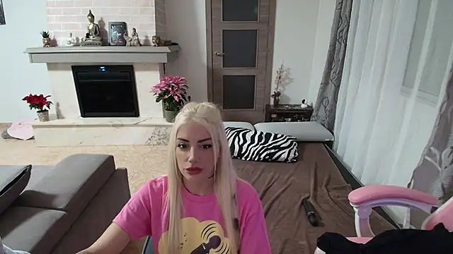 aradia demon online show from November 24, 5:46 pm