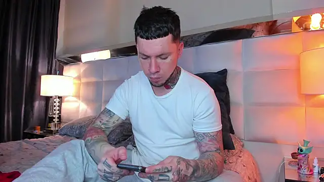 Adam tatto online show from October 15, 2:43 am