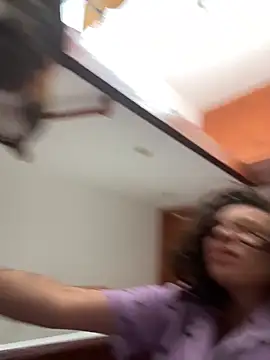 karlamorris  online show from March 21, 12:09 pm