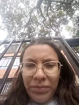 karlamorris  online show from September 9, 1:42 pm