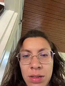 karlamorris  online show from February 27, 1:11 pm