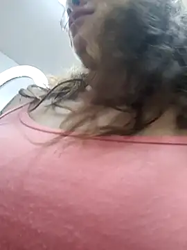 karlamorris  online show from March 17, 4:54 pm