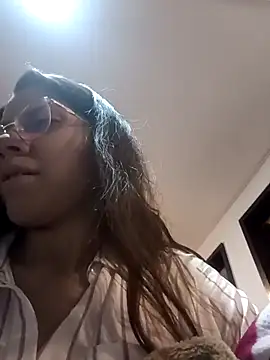 karlamorris  online show from September 20, 3:39 pm