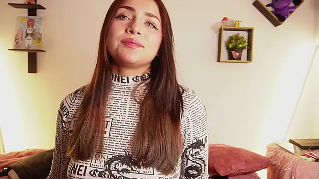 Sophy SmileSweet online show from December 22, 7:30 am