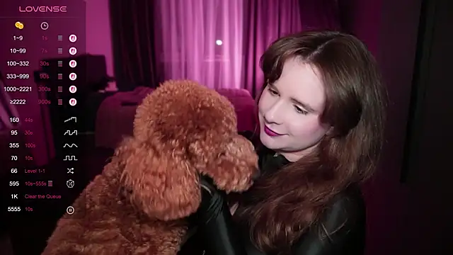 Jantrlatex online show from December 3, 9:25 pm