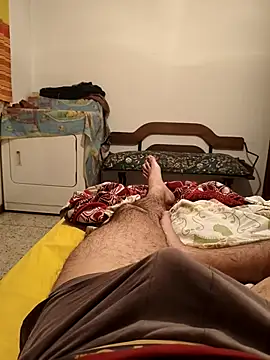 Snapshot of italovene chatting on February 12, 4:01 am italovene online show from February 12, 4:01 am