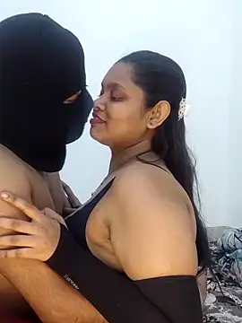 Sexy DarloSiya online show from February 24, 4:30 pm