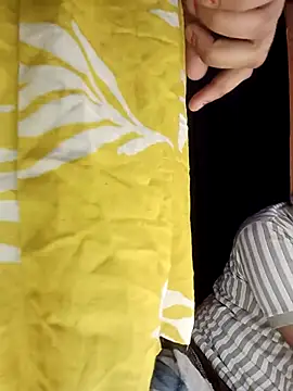 Snapshot of Sexy_DarloSiya chatting on November 2, 7:30 pm Sexy DarloSiya online show from November 2, 7:30 pm