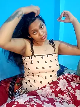 Snapshot of Sexy_DarloSiya chatting on February 13, 5:44 pm Sexy DarloSiya online show from February 13, 5:44 pm