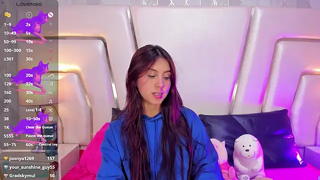 AlanaJones1 online show from February 27, 7:51 am