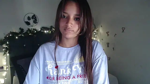 Snapshot of mia_sweetdc chatting on December 24, 7:44 pm mia sweetdc online show from December 24, 7:44 pm