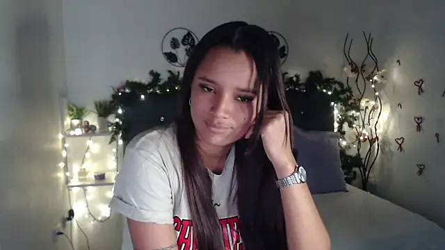 Snapshot of mia_sweetdc chatting on December 22, 9:09 pm mia sweetdc online show from December 22, 9:09 pm