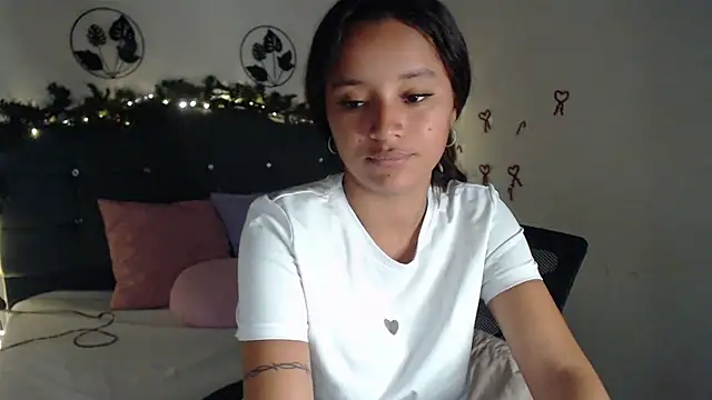 Snapshot of mia_sweetdc chatting on December 16, 8:58 pm mia sweetdc online show from December 16, 8:58 pm