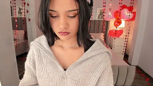 renee shelby  online show from February 7, 9:37 pm