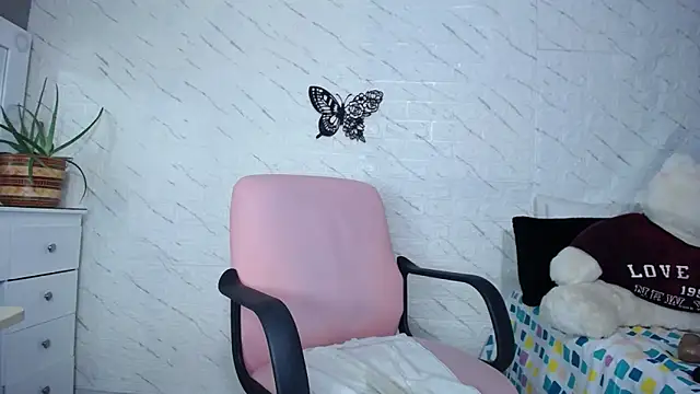 Saritatellez online show from December 11, 10:06 pm