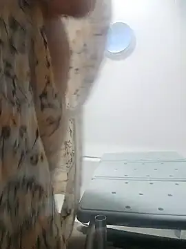 juscjen online show from January 19, 8:40 am