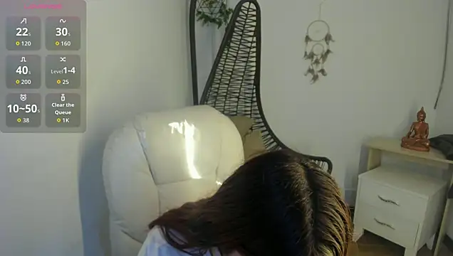Snapshot of lunitaa18 chatting on June 17, 10:30 pm lunitaa18 online show from June 17, 10:30 pm
