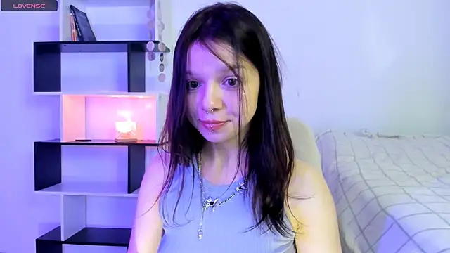 Snapshot of crystal_lilith chatting on February 8, 4:35 pm crystal lilith online show from February 8, 4:35 pm