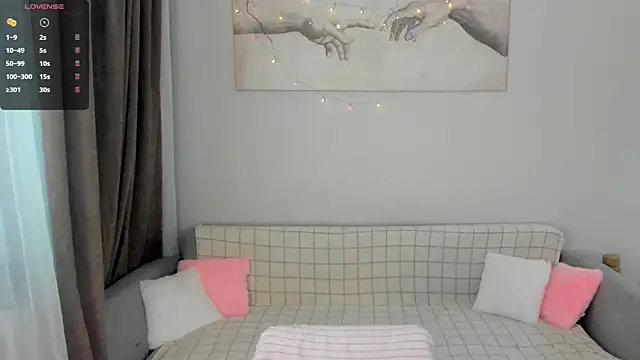 crystal lilith online show from February 22, 2:08 pm