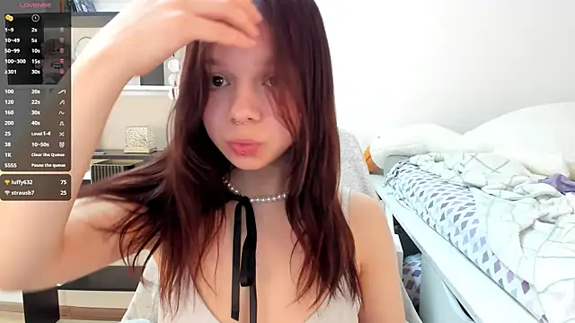 Snapshot of crystal_lilith chatting on February 16, 3:27 pm crystal lilith online show from February 16, 3:27 pm