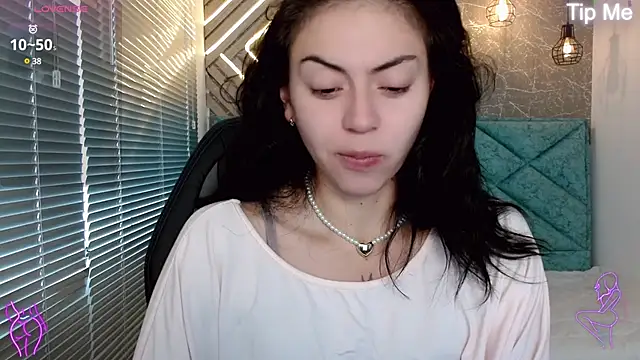 april dumont online show from March 19, 12:23 pm