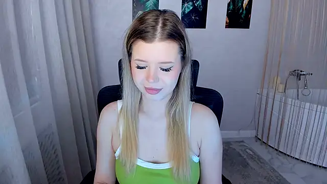 FollowLovee online show from March 26, 4:11 am