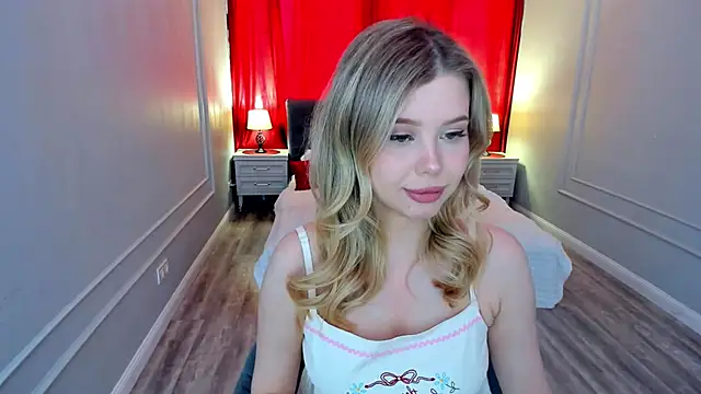 FollowLovee online show from May 13, 12:23 pm