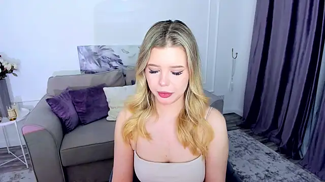 FollowLovee online show from November 27, 7:36 pm