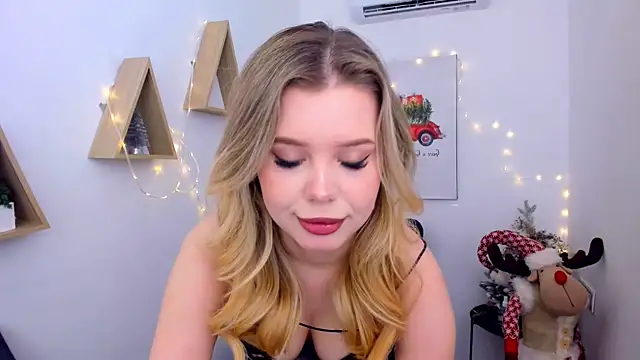 FollowLovee online show from December 17, 11:37 am