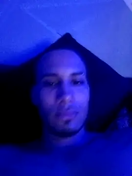 MagnusFrost online show from March 14, 7:20 pm