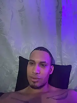 MagnusFrost online show from February 26, 3:28 am