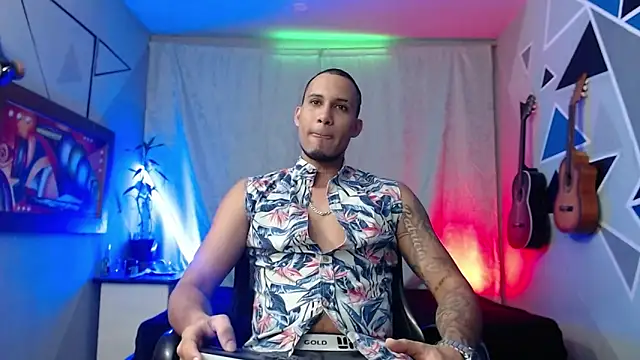 MagnusFrost online show from February 13, 8:20 pm