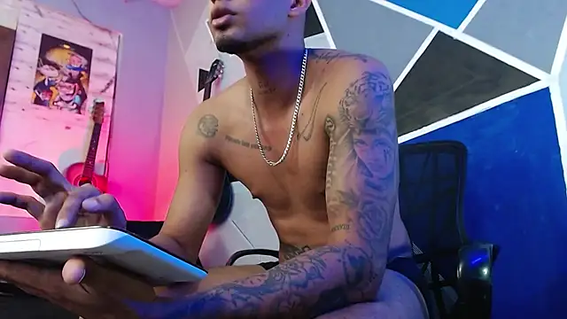 MagnusFrost online show from December 20, 9:34 am