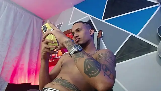 MagnusFrost online show from March 9, 1:09 am