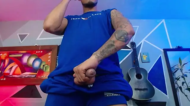 MagnusFrost online show from March 13, 3:33 am