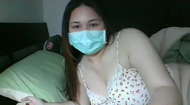 Snapshot of iamMalixxx chatting on February 11, 2:35 pm iamMalixxx online show from February 11, 2:35 pm