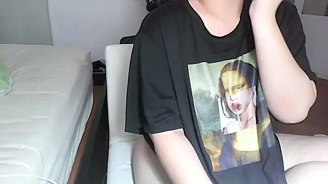 iamMalixxx online show from February 14, 12:05 pm