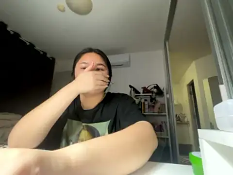 iamMalixxx online show from January 18, 1:03 pm