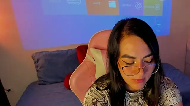 Sofi Martinezz0 online show from September 17, 3:52 am