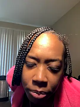 Snapshot of creamydelight69 chatting on December 17, 2:11 pm creamydelight69 online show from December 17, 2:11 pm