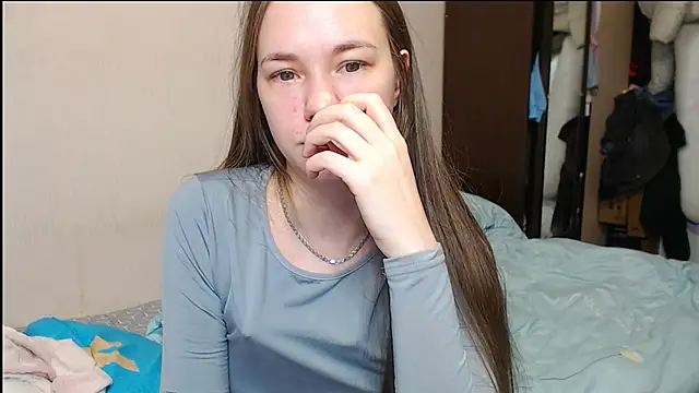 Snapshot of leila_bambi_ chatting on February 17, 3:58 am leila bambi online show from February 17, 3:58 am