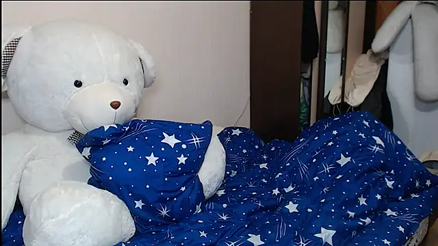 Snapshot of leila_bambi_ chatting on January 29, 3:22 am leila bambi online show from January 29, 3:22 am