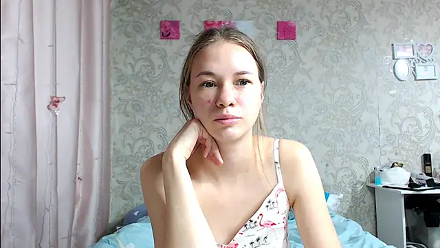 Snapshot of leila_bambi_ chatting on September 23, 2:46 pm leila bambi online show from September 23, 2:46 pm
