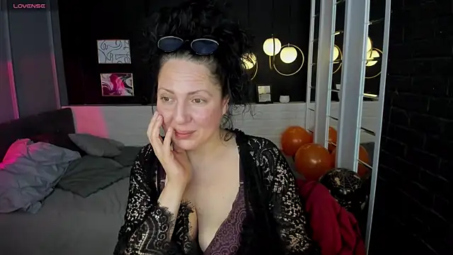 Snapshot of Anita_Muse chatting on November 2, 9:09 pm Anita Muse online show from November 2, 9:09 pm