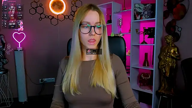 mary mooore online show from September 23, 7:32 pm