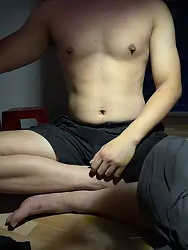 Cloudycockcare online show from November 10, 3:17 pm