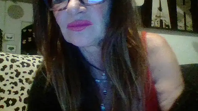 gildamilf online show from November 30, 7:47 pm